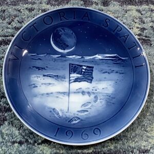Royal Copenhagen 1969 moon landing scene blue and white plate